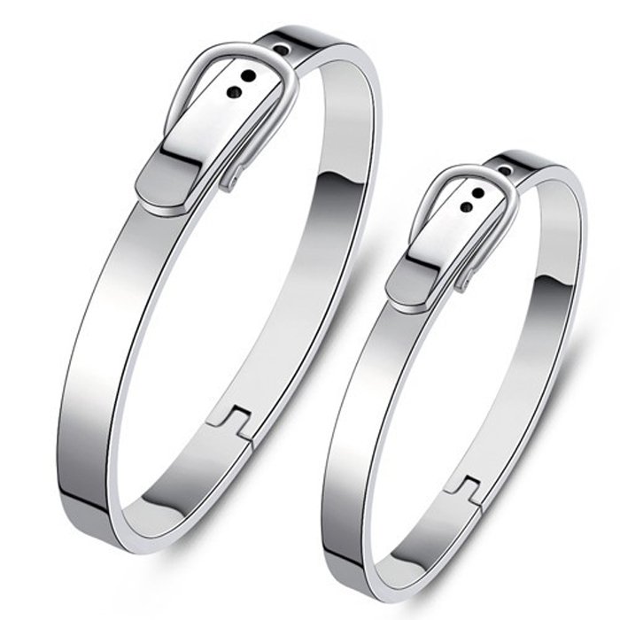 Vòng tay cặp Hàn Quốc VT135 (Màu Bạc)