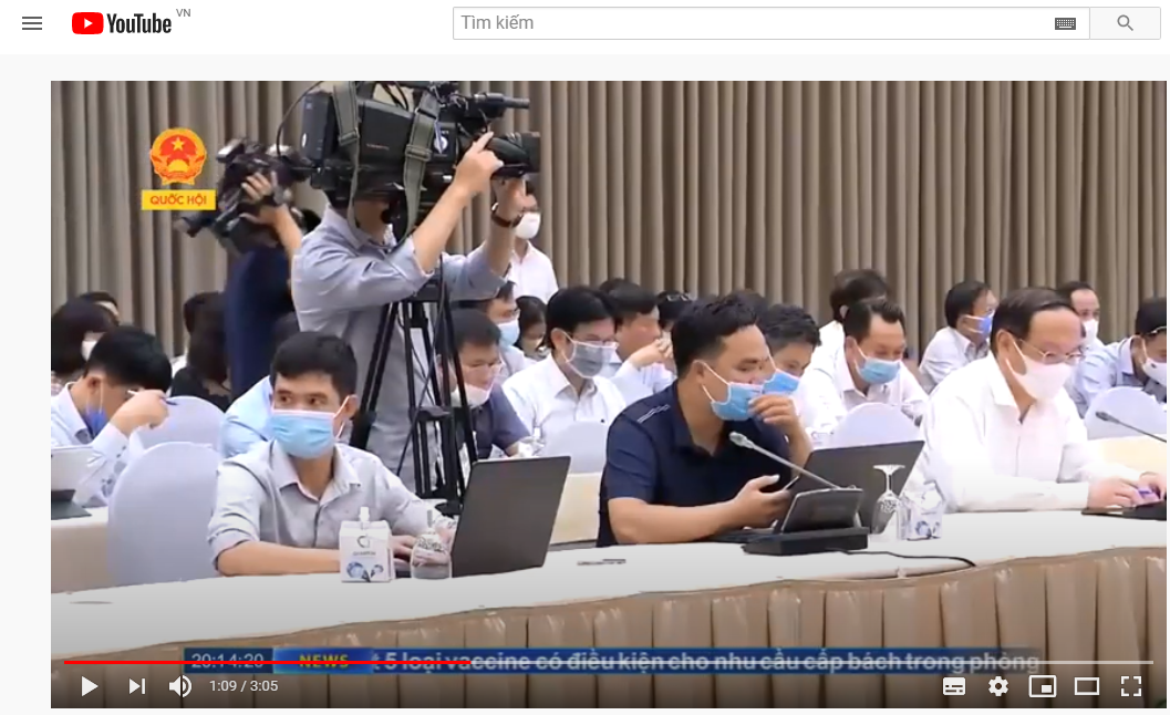 Nước khoáng tốt cho sức khỏe QUANTUM, chứa ion kiềm giàu hydrogen giúp giảm cân an toàn, mang lại công dụng thần kì cho sức khỏe. (333ml/túi)