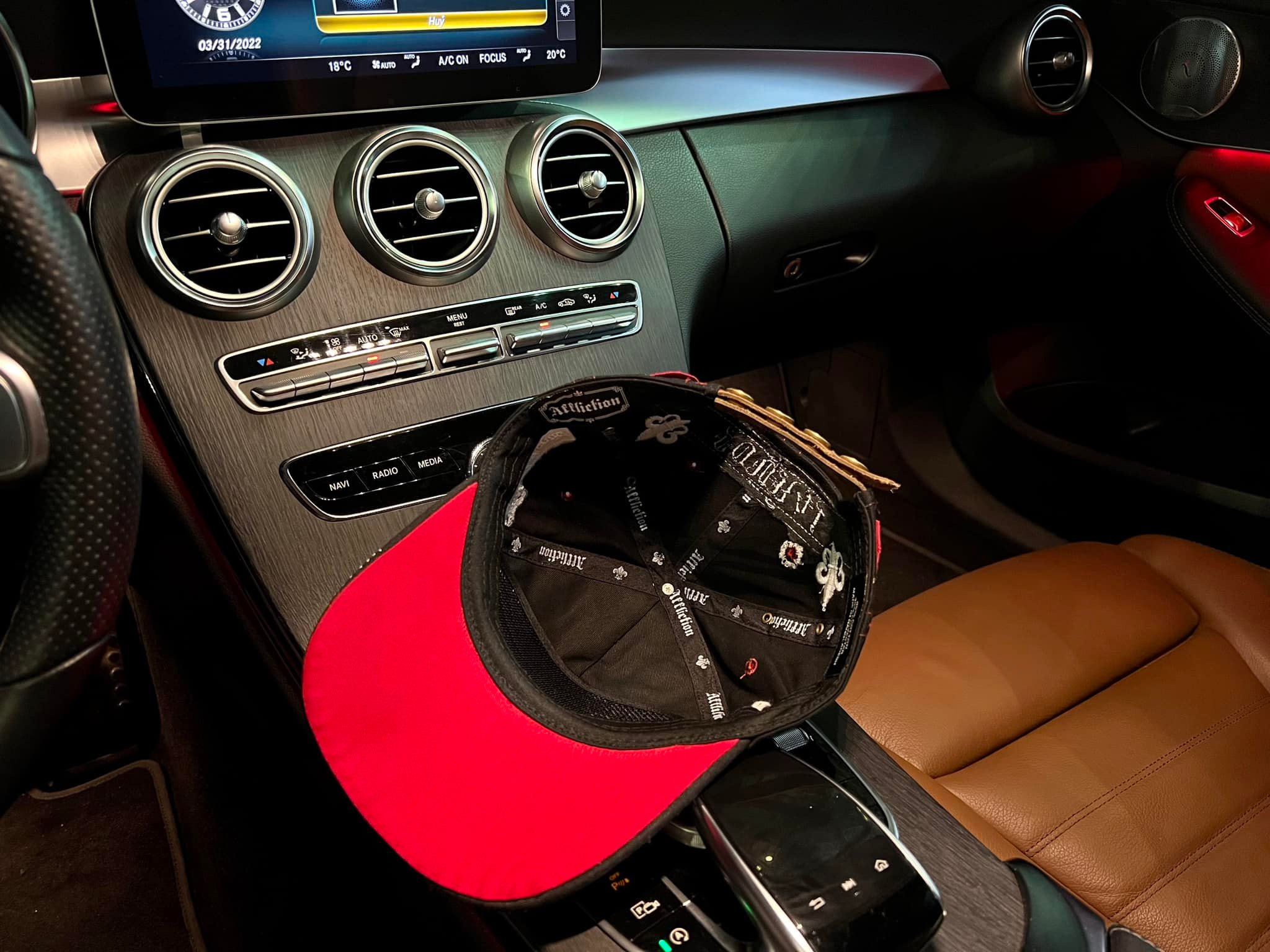 Mũ lưỡi trai - Nón four 41 cực đẹp