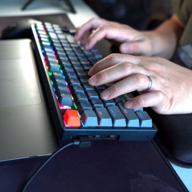 Shop online with A&Z Computer now! Visit A&Z Computer on Lazada.