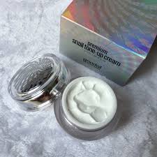 Kem Dưỡng Da Ốc Sên Hàn Quốc