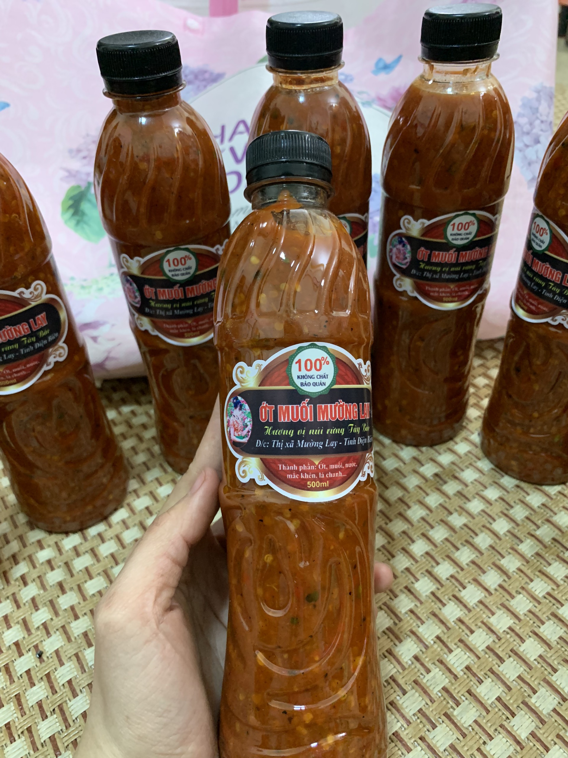 Tương ớt Mường Lay (chai 500ml), muối ớt, đặc sản dân tộc thái Điện Biên, gia vị cay, ớt xay