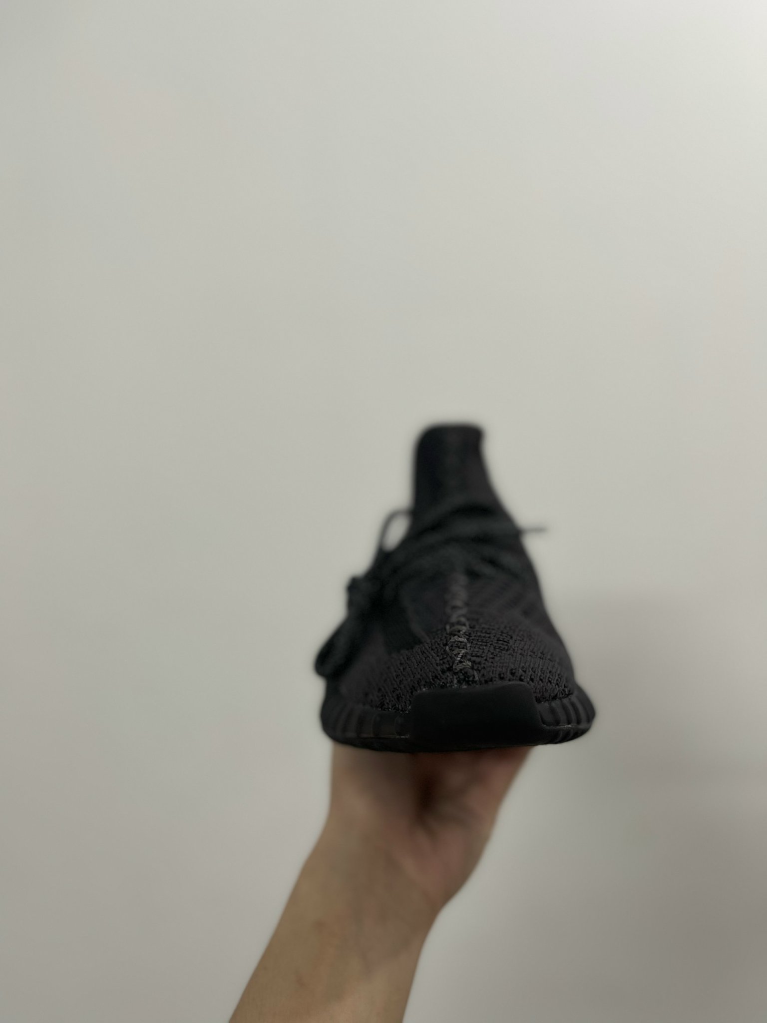 Giày Adidas Yeezy 350 Phản Quang Đen - Bản 1.1- [Tặng 1 bộ dây + Free Ship + Full Box + Bill + Phụ Kiện]