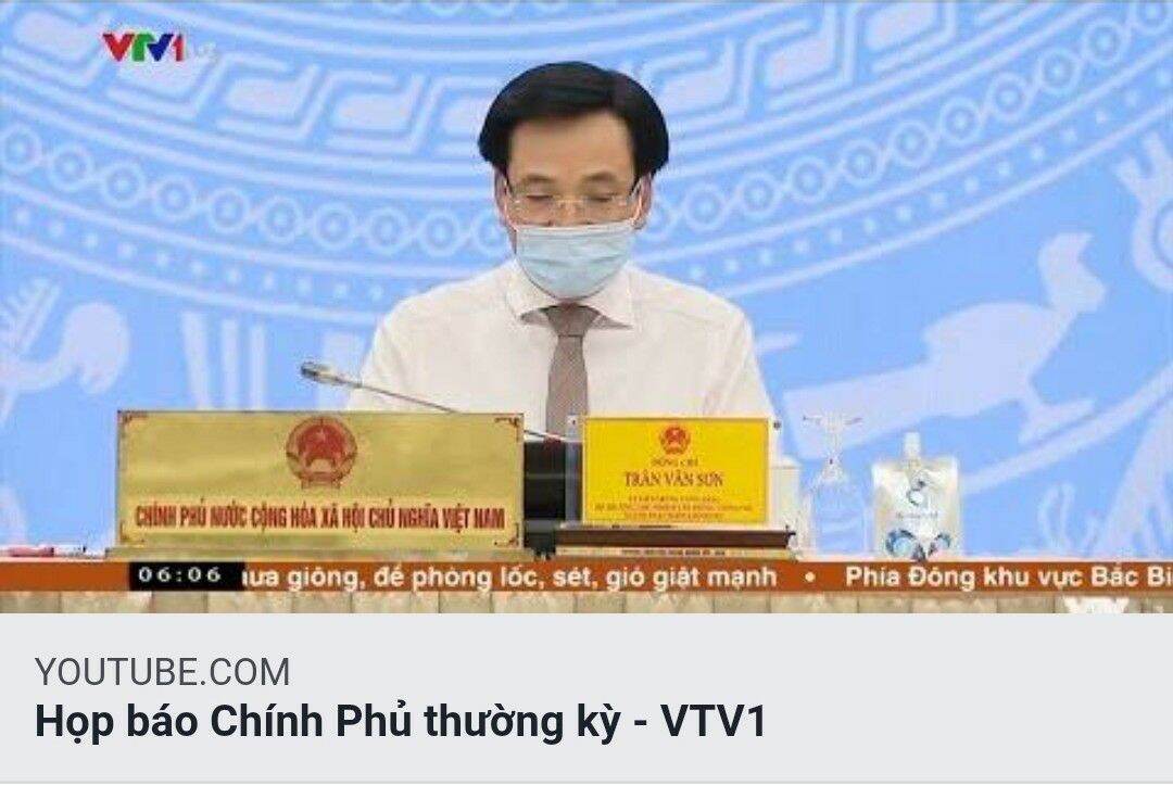 Nước khoáng tốt cho sức khỏe QUANTUM, chứa ion kiềm giàu hydrogen giúp giảm cân an toàn, mang lại công dụng thần kì cho sức khỏe. (333ml/túi)