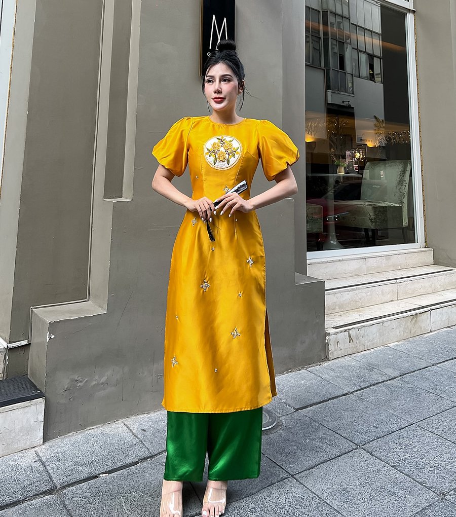 ÁO DÀI CÁCH TÂN , ÁO DÀI TẾT CHẤT LỤA MỀN MỊN MÁT CÓ SIZE LỚN KÈM ẢNH VIDEO