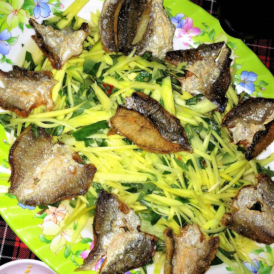 Cá khô đù, khô cá đù 1 nắng đặc sản Phan Thiết thịt trắng, dày, thơm ngon,đóng túi hút chân không 500gram