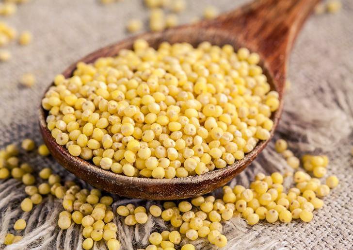 Hạt kê vàng hữu cơ đã bóc vỏ - 500g