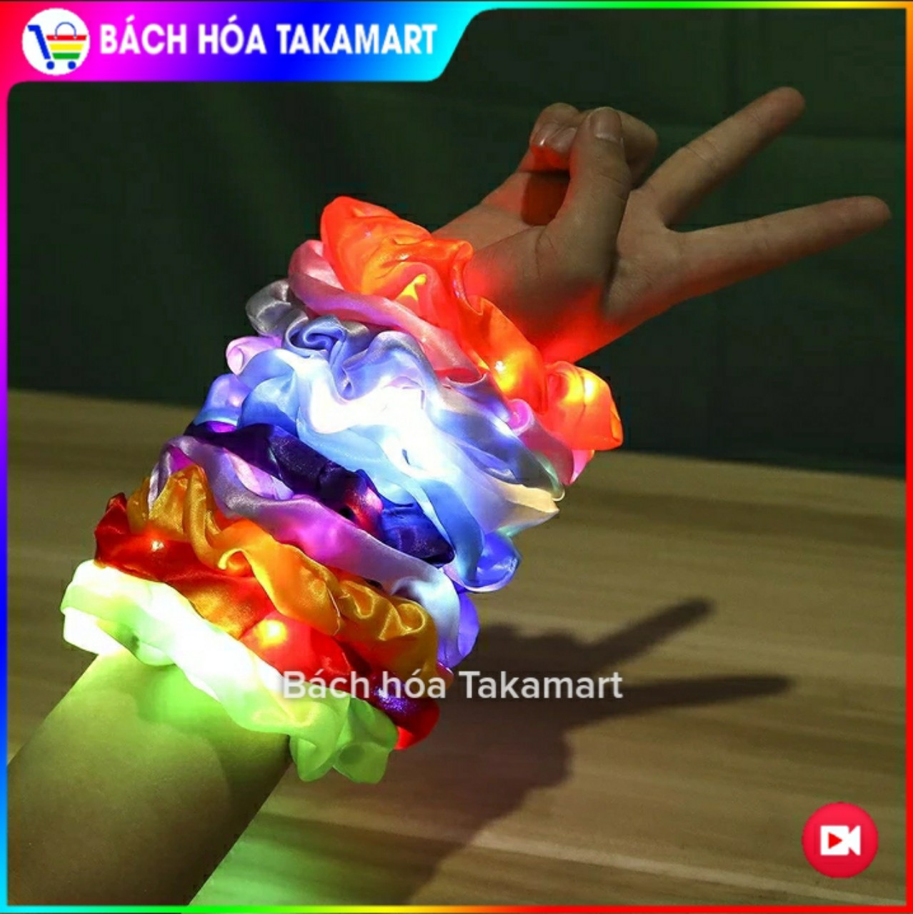 [Video 42 mẫu Hot Trend] Cột tóc đèn Led siêu phát sáng Scrunchies đèn Led 3 kiểu nhấp nháy Led đom đóm crunchies cột tóc phát sáng dây buộc tóc phát sáng cột tóc scrunchies galaxy dây buộc tóc đồ cột tóc rẻ - Bách hóa Takamart