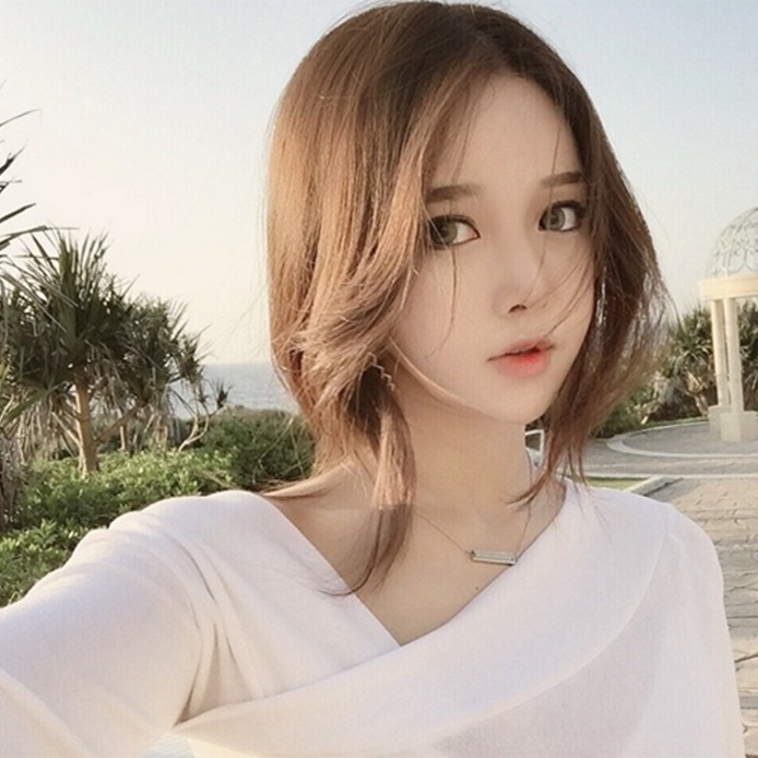 SHOP PHONG CÁCH MỚI  VONESA