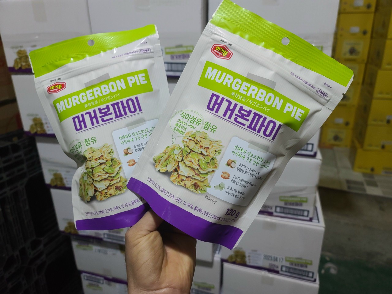 Bánh Ngũ Cốc Dừa Mix Các Loại Hạt Hàn Quốc 120g  Siêu Ngon