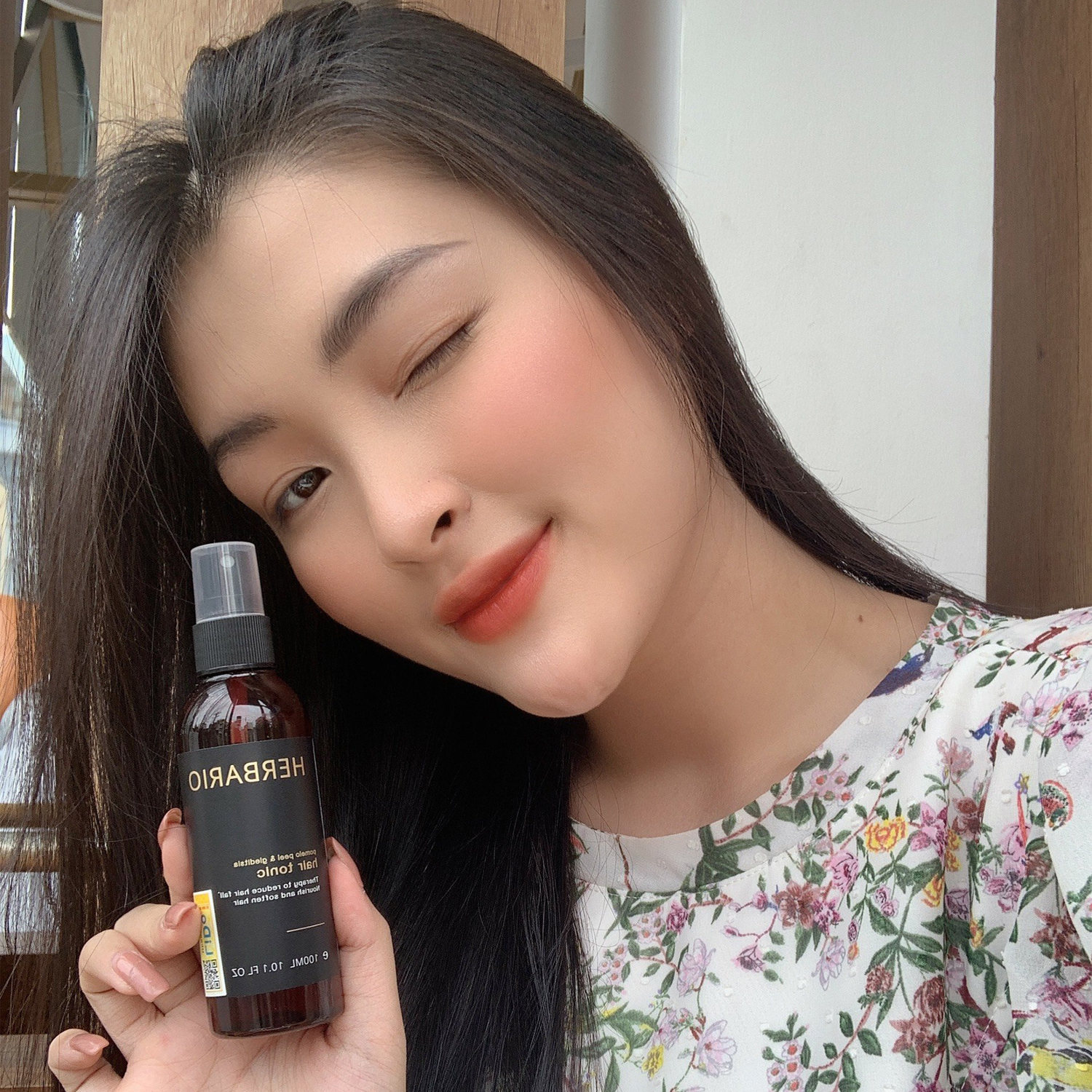 Nước xịt dưỡng tóc tinh dầu bưởi Herbario 100ml giúp tóc mọc dài, dày và khỏe hơn