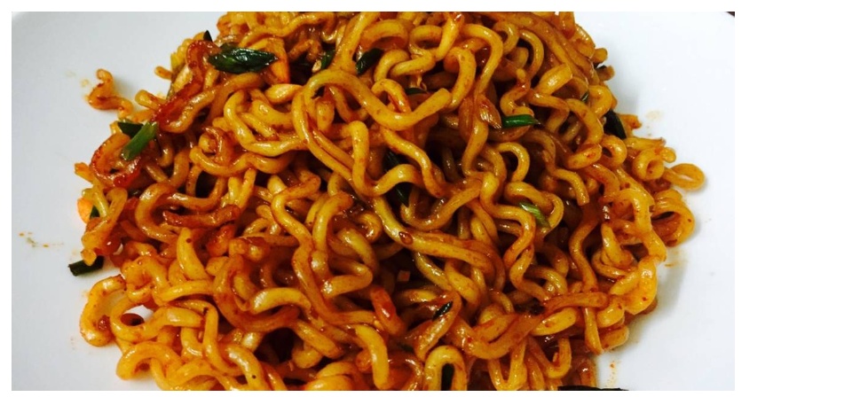 Giá sốc] 2 gói Mì gà cay samyang(tặng 1 con emoji khi mua 5sp bất kỳ