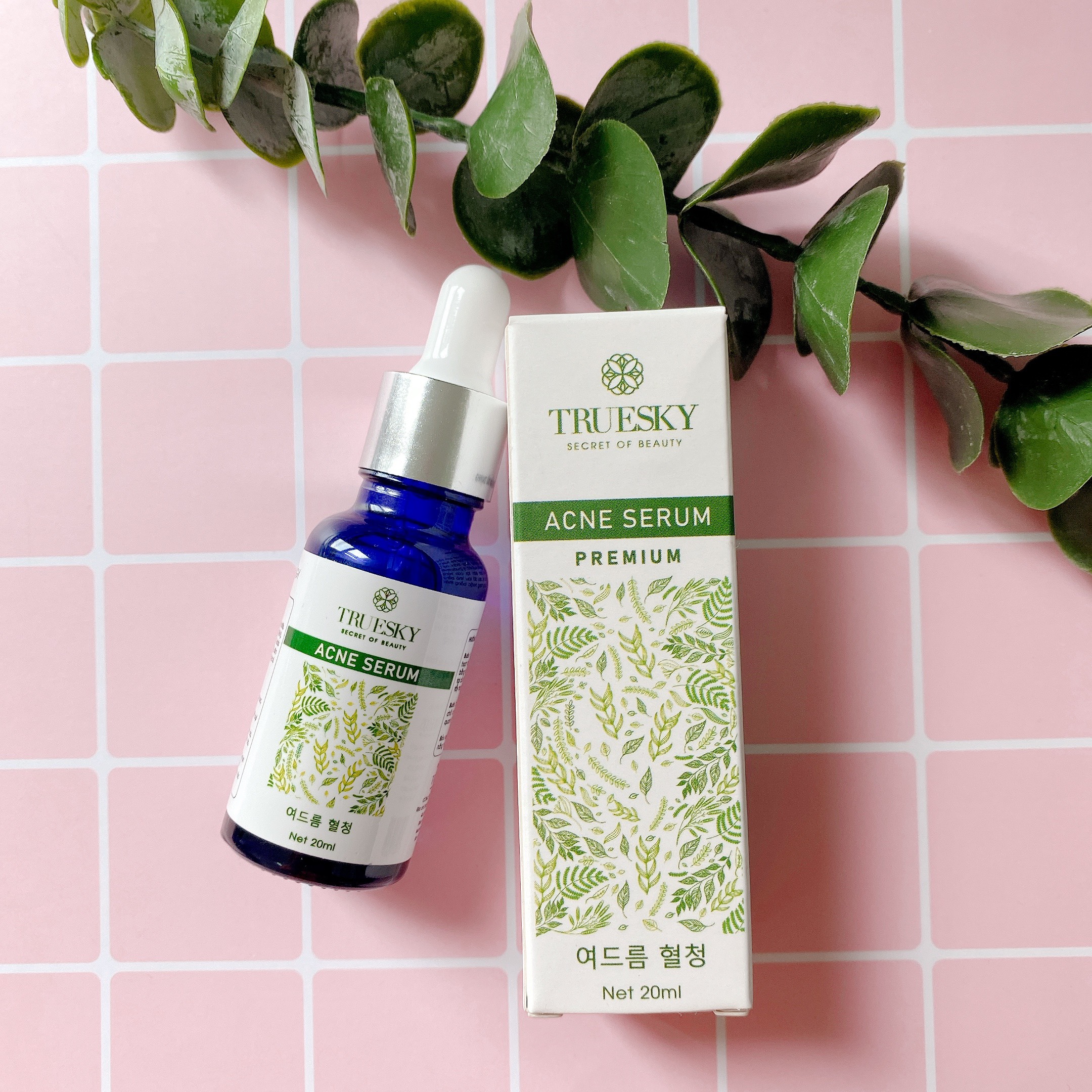 Serum trị mụn trắng da Truesky Premium