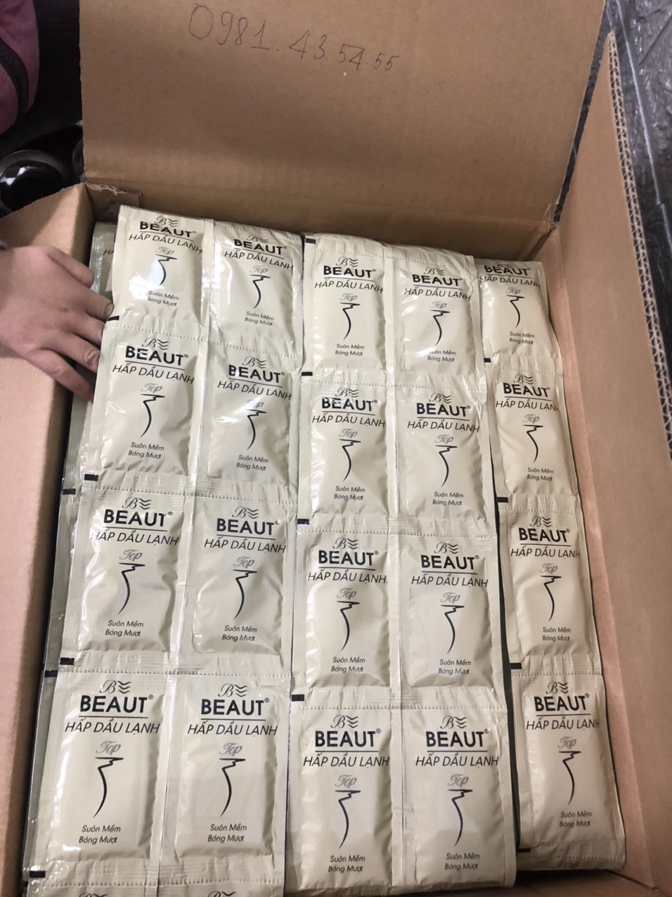 1 dây dầu hấp lạnh bóng mượt tóc, thơm lâu beaut top