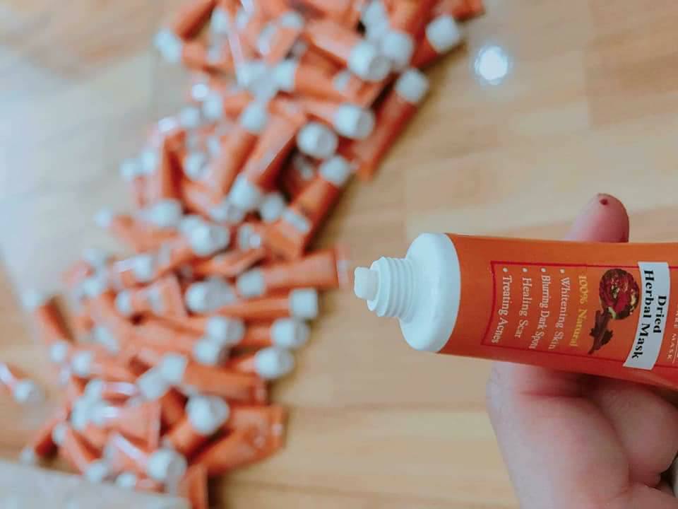 Tuyp Cao Mụn Swhite