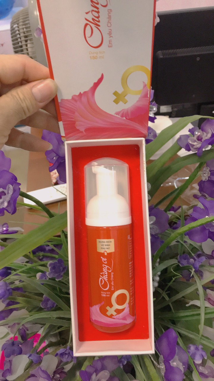 DUNG DỊCH VỆ SINH PHỤ NỮ CHÀNG ƠI BẠCH LINH BÁCH Y SÂM NHẤT MỘC HƯƠNG  bl33[150 mL ]Dạng Bọt