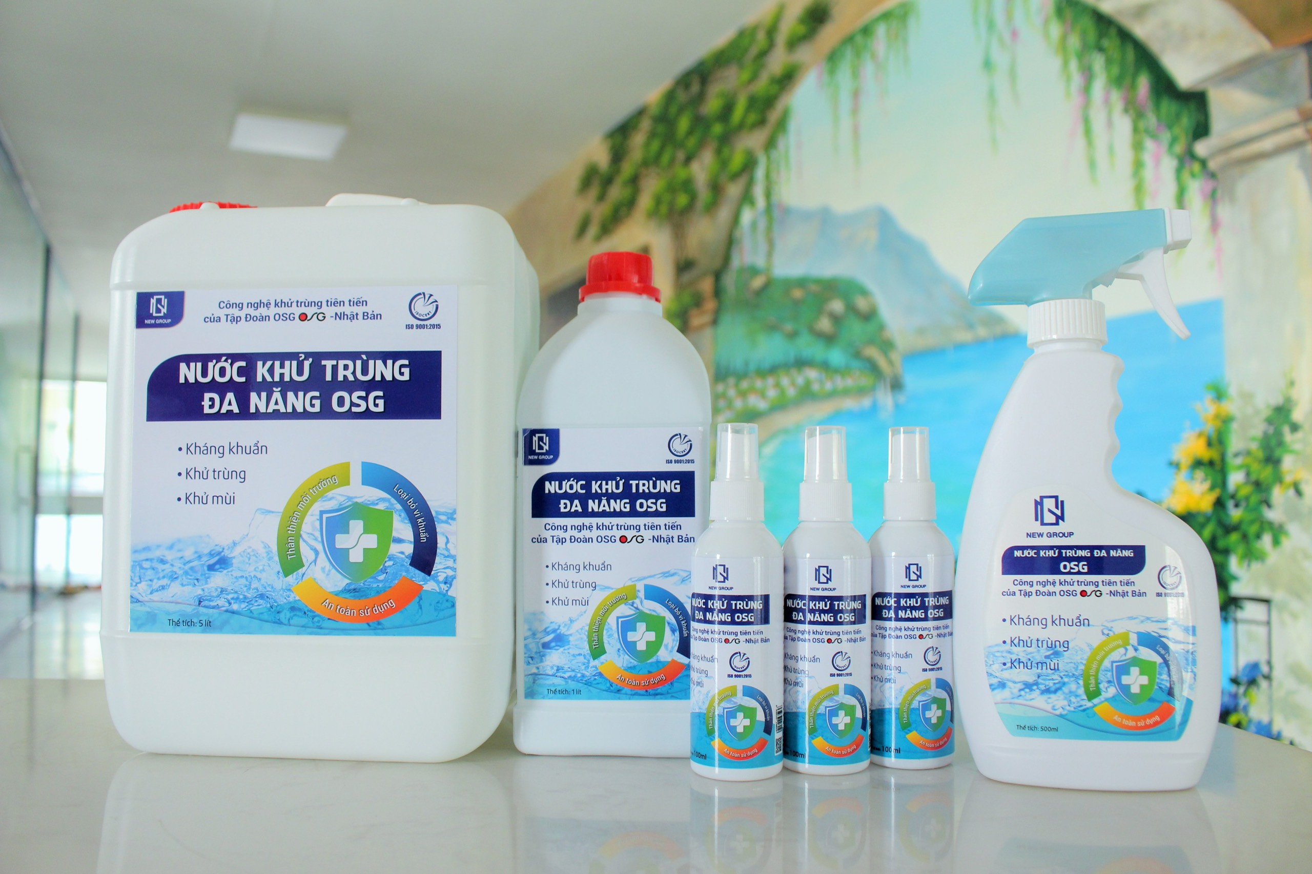 Nước khử trùng diệt khuẩn đa năng OSG (Chai xịt 100ML) được sản xuất theo công nghệ tiên tiến từ Nhật Bản hiệu quả vượt trội khử trùng mạnh mẽ, hoàn toàn từ tự nhiên, an toàn với cơ thể, không gây kích ứng