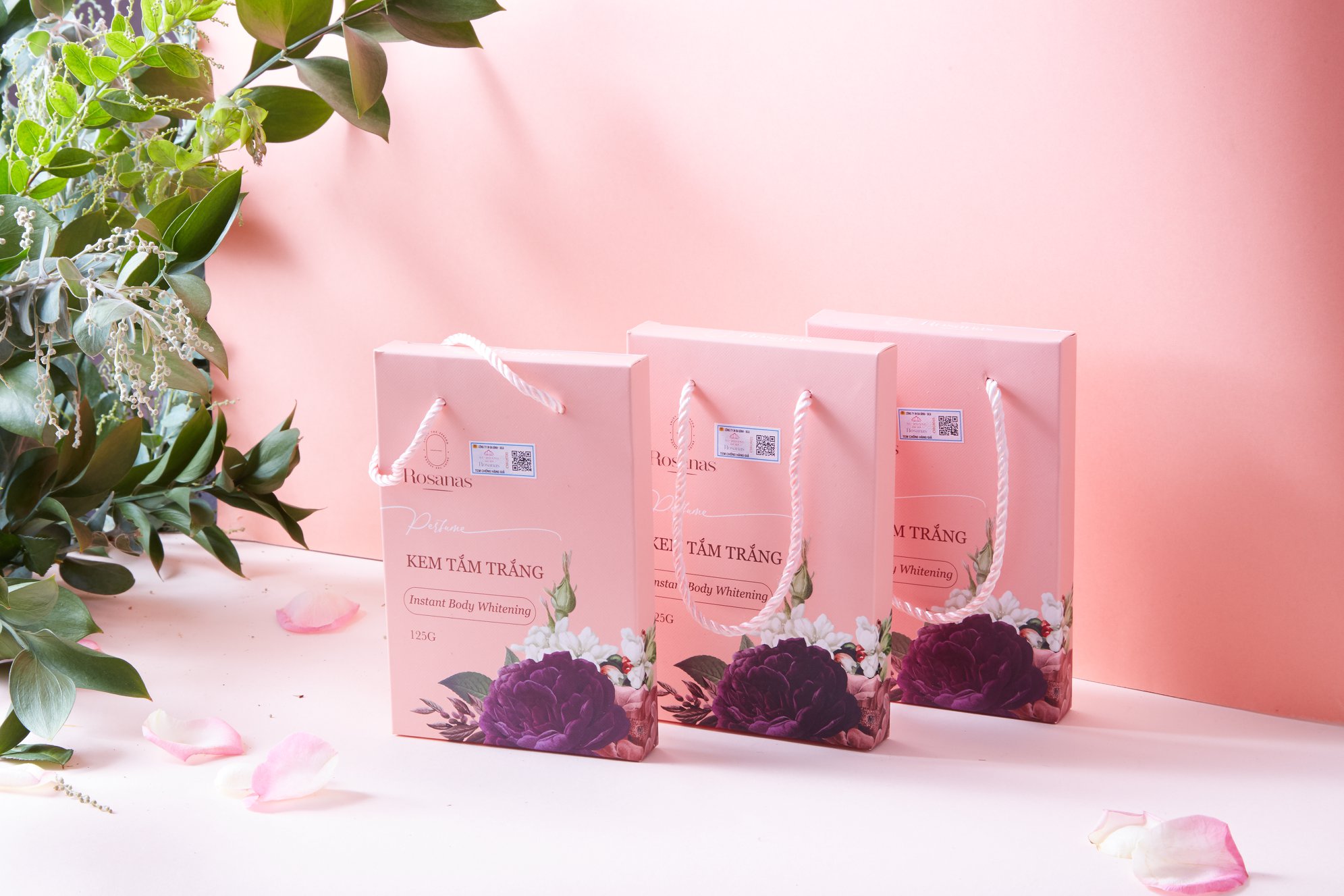 Kem Tắm Trắng Toàn Thân ROSANAS 125G Tan Nhanh Và Thẩm Thấu Sâu Vào Da Nhanh Chóng, Không Ăn Nắng _ Canary Health & Beauty