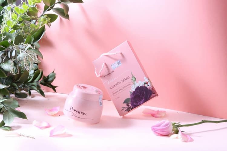 Kem Tắm Trắng Toàn Thân ROSANAS 125G Tan Nhanh Và Thẩm Thấu Sâu Vào Da Nhanh Chóng, Không Ăn Nắng _ Canary Health & Beauty