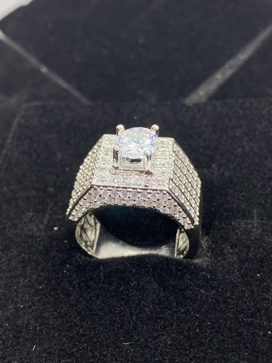 HOÀN TIỀN 15% - Nhẫn nam bạch kim đính đá cao cấp - N6868 Juri shop - Giống Thật 99% - Chất liệu Bạc 925 Bền Màu Vĩnh Viễn Không Đen - Dùng Đi Tiệc