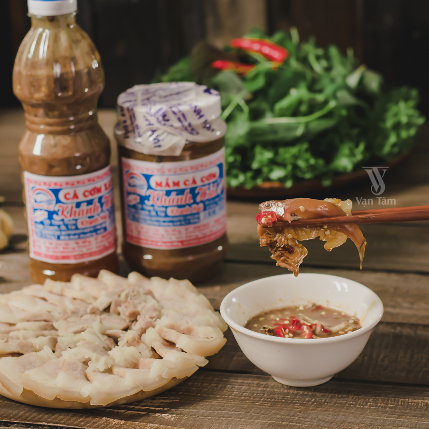 Mắm nêm, mắm cái cá cơm xay Khánh Hải đặc sản Đà Nẵng, chính hiệu nắp xanh in chữ chai 500ml