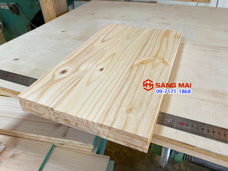 Tấm gỗ thông dày 1cm x mặt rộng 10cm x dài 50cm + láng mịn 4 mặt