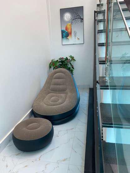 Ghế hơi thư giãn kèm ghế đôn, ghế bơm hơi tựa lưng bọc nhung mềm mịn, ghế thư giãn có gác chân cao cấp, sofa bơm hơi tiện dụng, sofa thư giãn đọc sách - kagu HC011