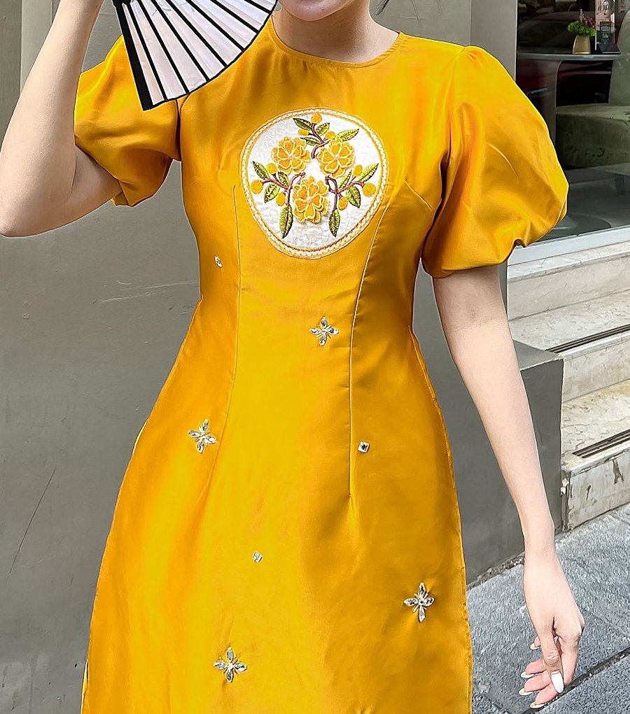 ÁO DÀI CÁCH TÂN , ÁO DÀI TẾT CHẤT LỤA MỀN MỊN MÁT CÓ SIZE LỚN KÈM ẢNH VIDEO