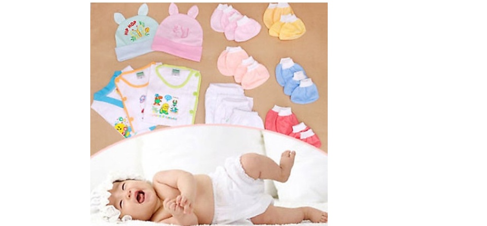 31 Món Cho Bé Sơ Sinh tặng kèm 1 đôi giày sọc chuột + 05