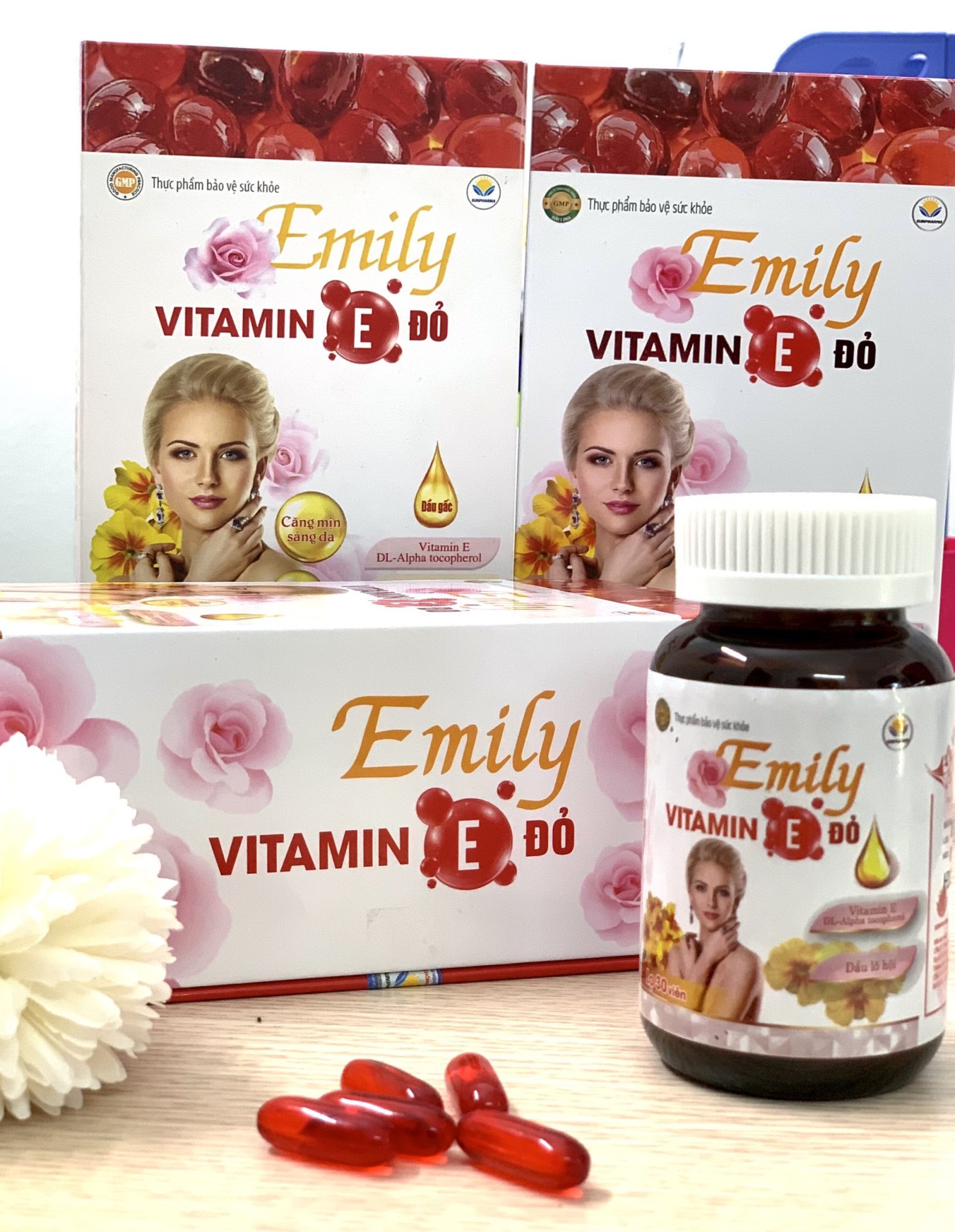 Viên Uống Đẹp Da Emily Vitamin E Đỏ 400IU – Thành Phần Dầu Hoa Anh Thảo, Dầu Lô hội,Dầu Hạt Lanh  Chống Lão Hoá Da Mạnh – Giảm Nám, Sạm, Tàng Nhang, ĐồiM, Vết Chân Chim.