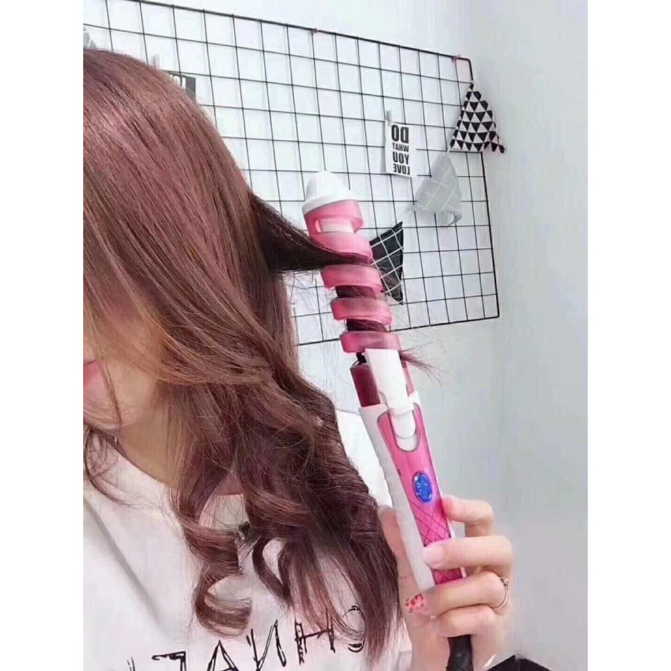 Cách uốn xoăn bằng máy làm tóc nova 3in1 GẬY UỐN XOĂN NOVA 2 SIZE IN 1 | Máy uốn tóc Gậy uốn xoăn nova 8558 cao cấp | Máy uốn tócmáy uốn tóc nova giá tốt Tháng 10, 2021 | Mua ngay máy uốn tóc nova giá tốt Tháng 10, 2021 Dụng cụ làm đẹp