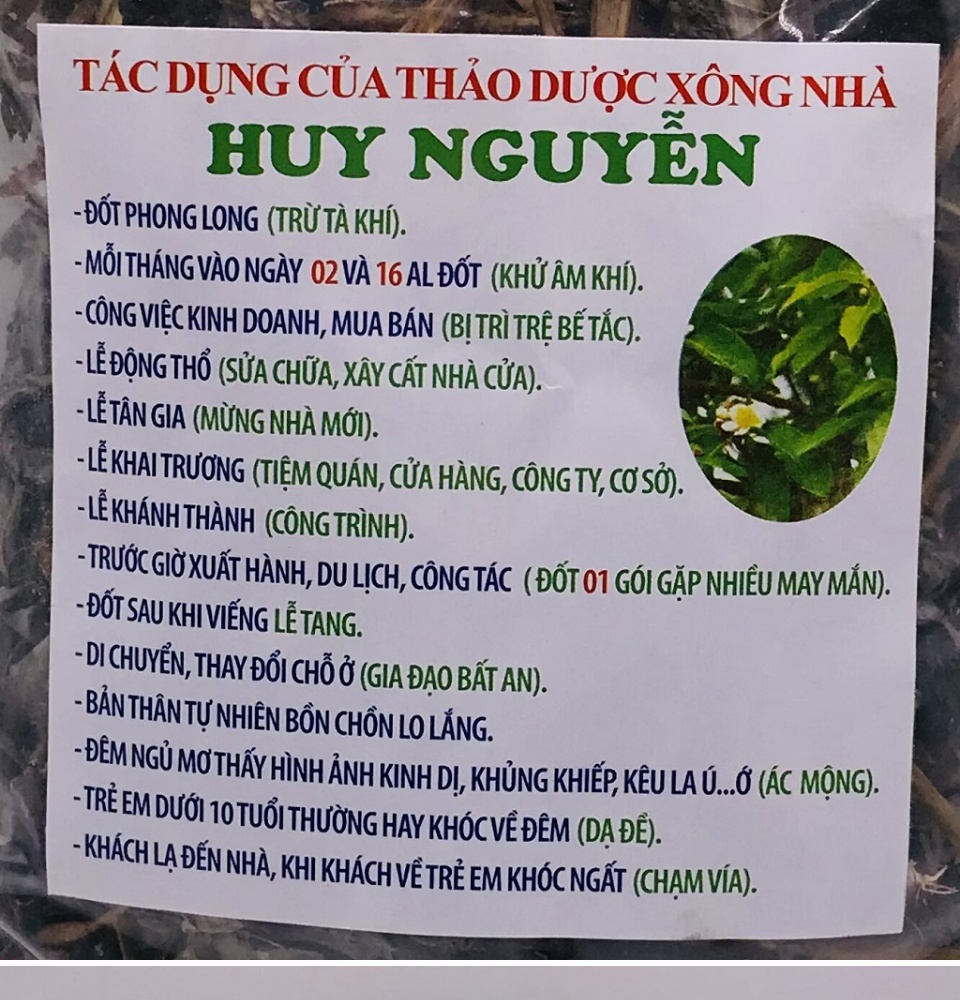 Để tăng cường vượng khí cho ngôi nhà của bạn, lá xông thảo dược phong thủy của chúng tôi sẽ là sự lựa chọn hoàn hảo. Với các loại thảo dược tự nhiên, lá xông giúp giải độc, tạo sự cân bằng và bảo vệ sức khỏe cho cả gia đình. Hãy khám phá ngay để trở nên đạt lợi ích về phong thủy.