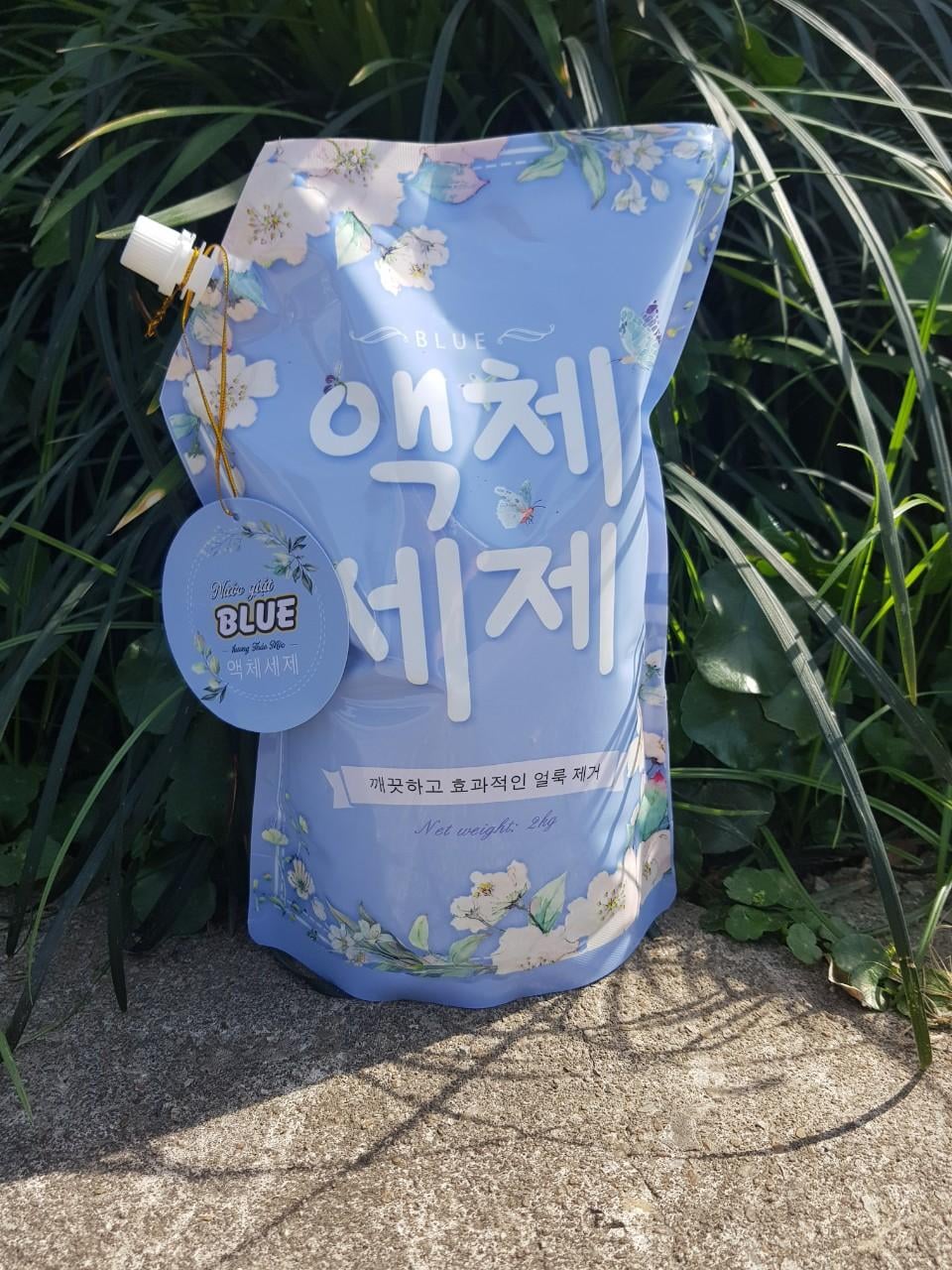 Combo 2 Bịch Nước Giặt Quần Áo Blue Hàn Quốc 2000ml