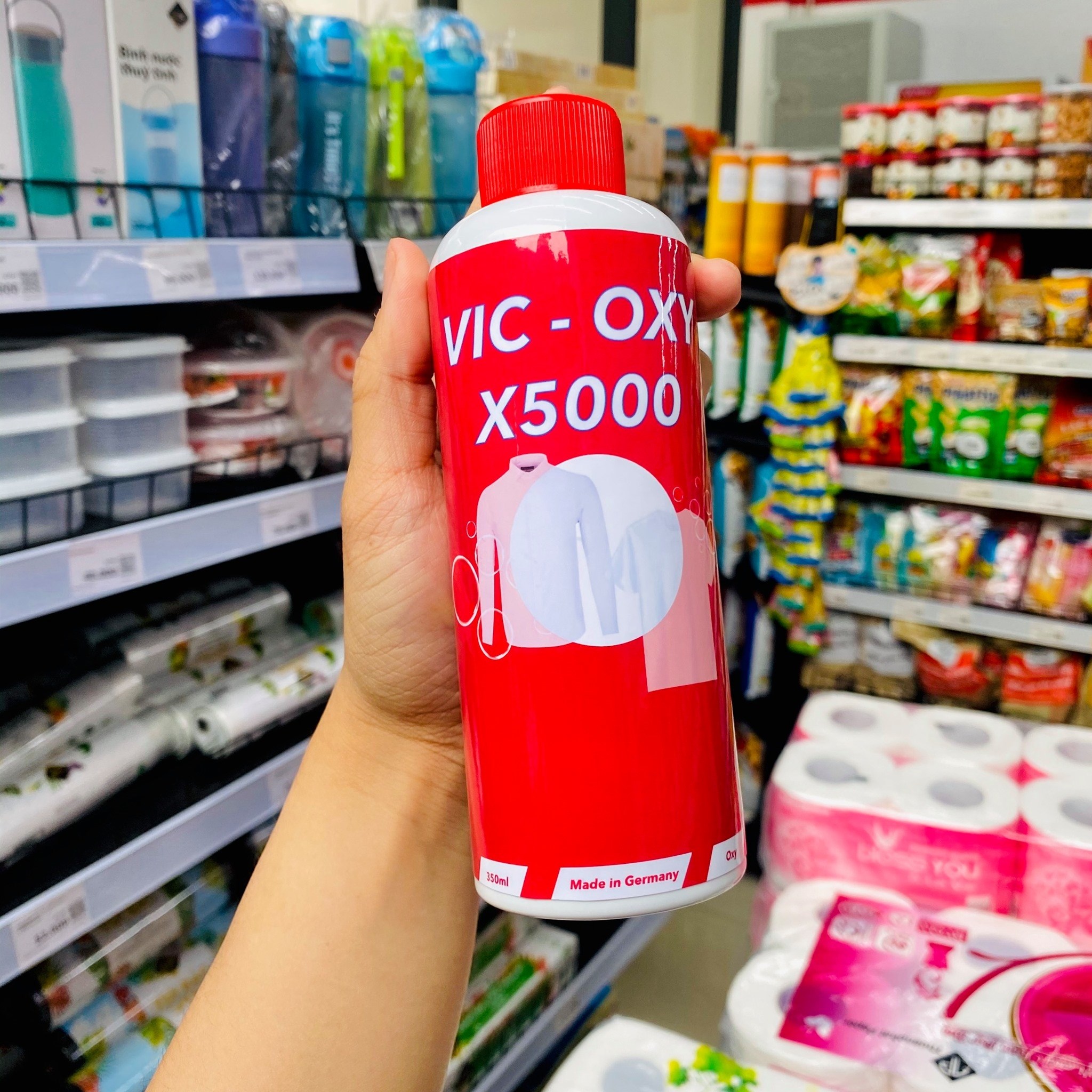NƯỚC TẨY TRẮNG QUẦN ÁO VIC OXY X5000