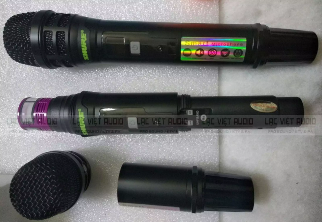 Micro Karaoke Không Dây SHURE UGX-23 Cao Cấp - Micro Shure UGX 23 Plus ( 4 Râu )Chuẩn Main Đỏ , Có Chế Độ Tự Ngắt, Sóng UHF Cực Khỏe, Mic Bắt Tiếng Cực Nhạy, Hát Karaoke Cực Hay, Siêu Chống Hú, Màn Hình Led Hiển Thị
