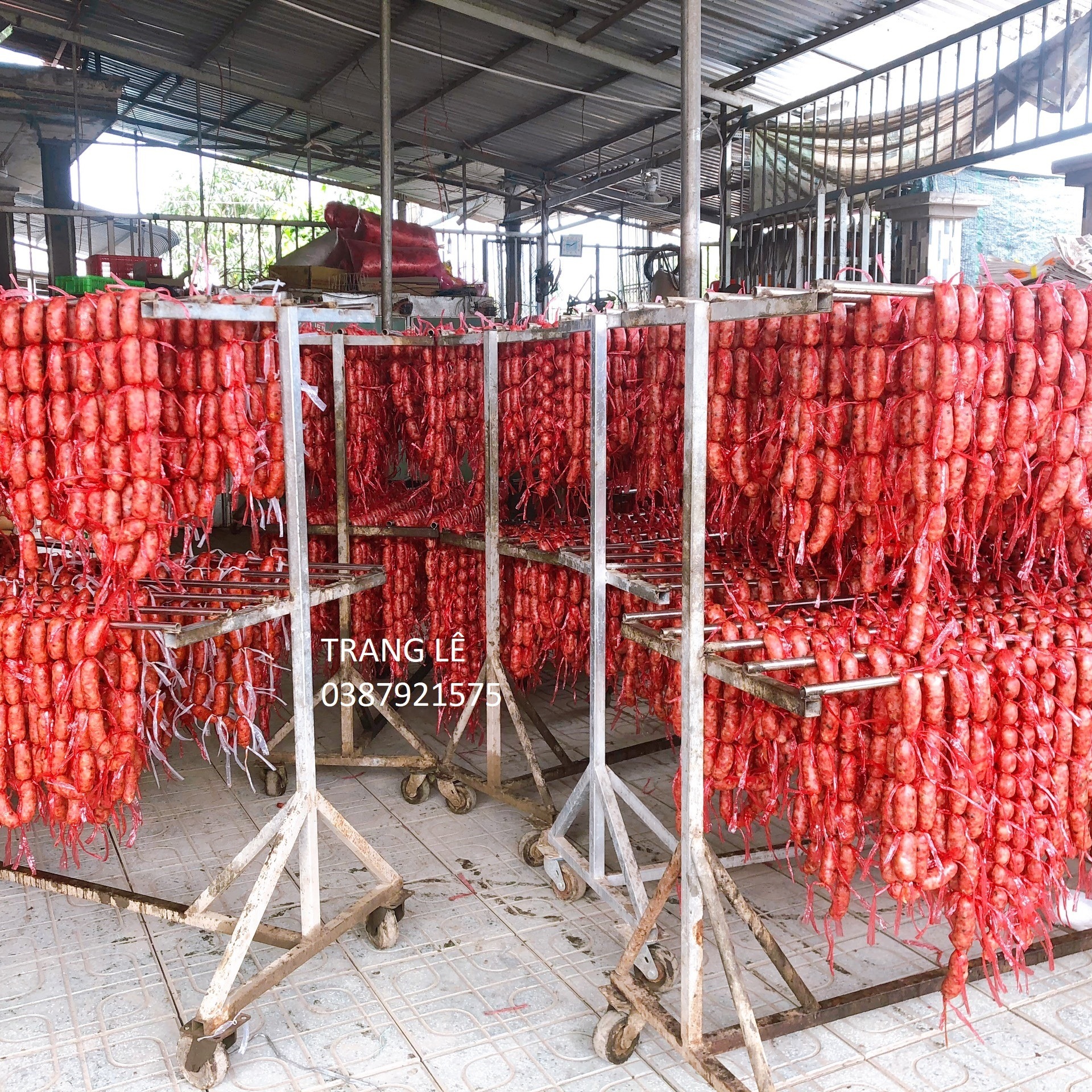 LẠP XƯỞNG TƯƠI TRANG LÊ