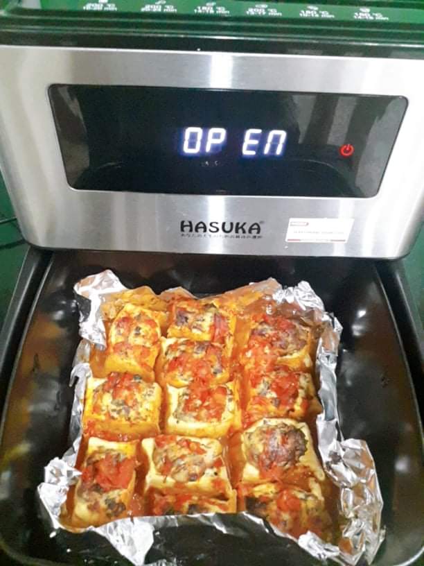 Nồi chiên không dầu Hasuka HSK-399 dung tích lớn 8 lít màn hình led điều khiển cảm ứng nhiều chế độ cài đặt sẵn dễ sử dụng