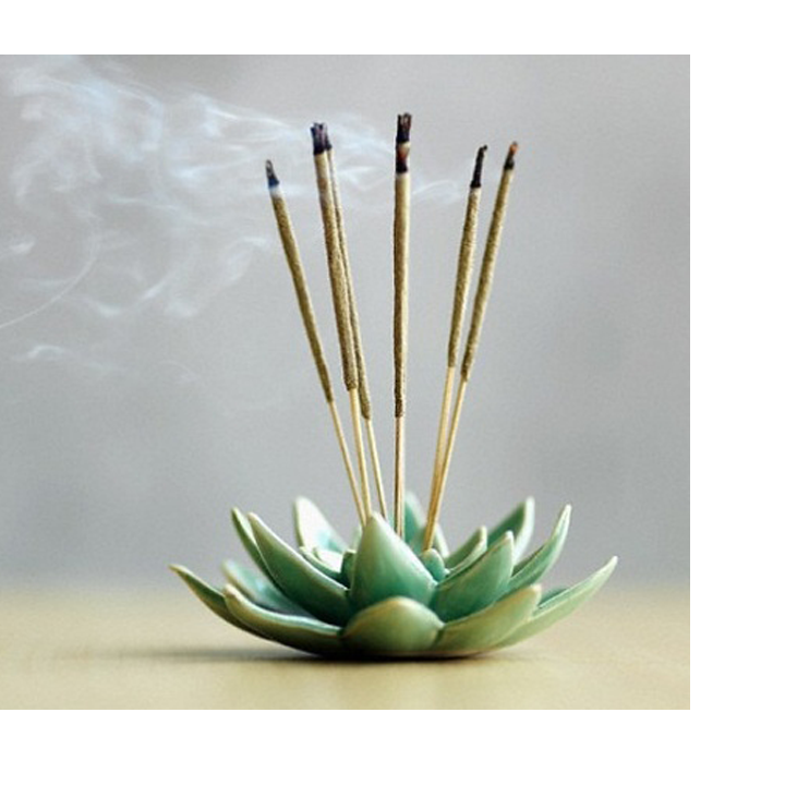 Nhang quế thông sạch Noom (bó 30cm)