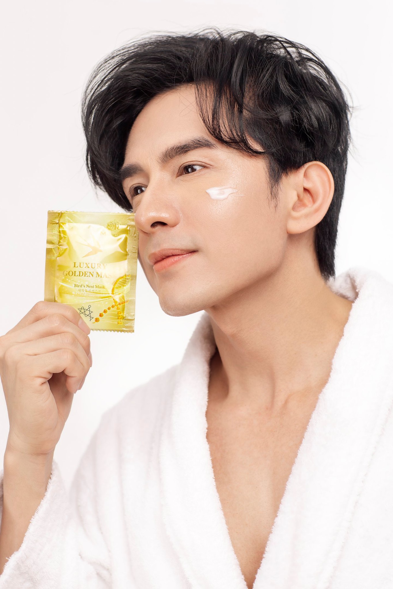 mặt nạ Ủ YẾN THẢI ĐỘC CẤY TRẮNG Luxury Golden Mask Magic Skin NÂNG TÔNG TRẮNG HỒNG