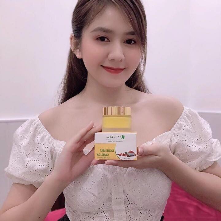 100% NATURAL COSMETICS