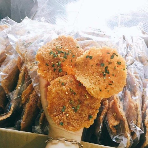 1 kg cơm cháy mắm hành loại ngon bịch 10 gói