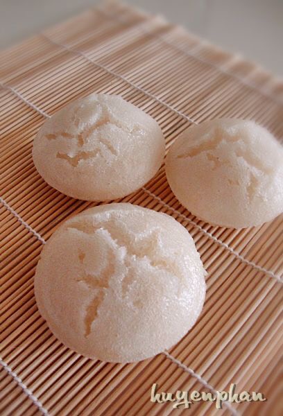 Men ngọt làm cơm rượu, ủ rượu nếp cẩm, ủ bánh bò, làm tương, làm chao, nấu rượu gạo tẻ