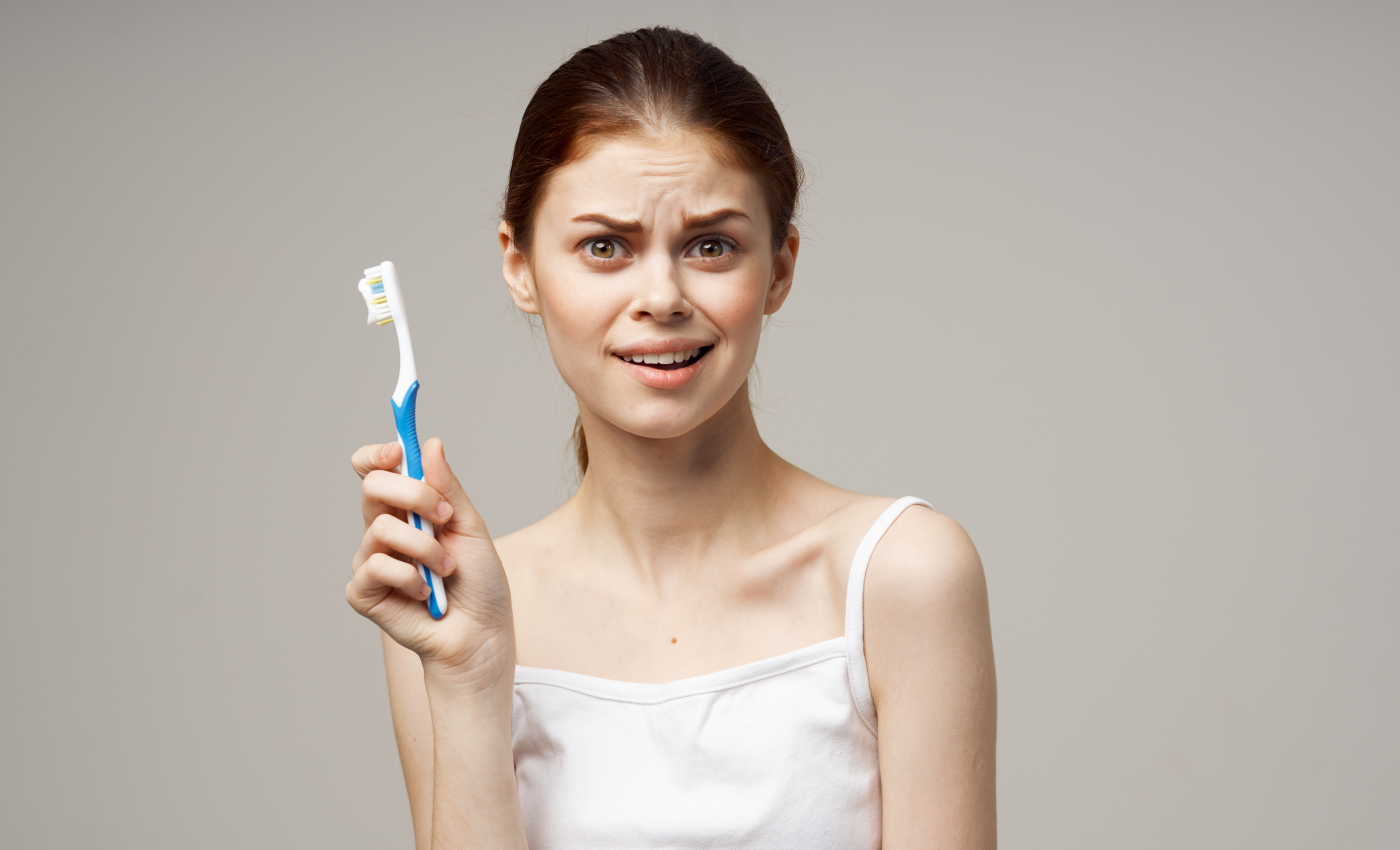 Tăm Nha Khoa OKAMURA Nhật gói 90 chiếc 2 đầu - Tăm Nhựa Xỉa Răng Nguyên Sinh An Toàn - Tăm Chỉ Nha Khoa - shop TBYT HCare