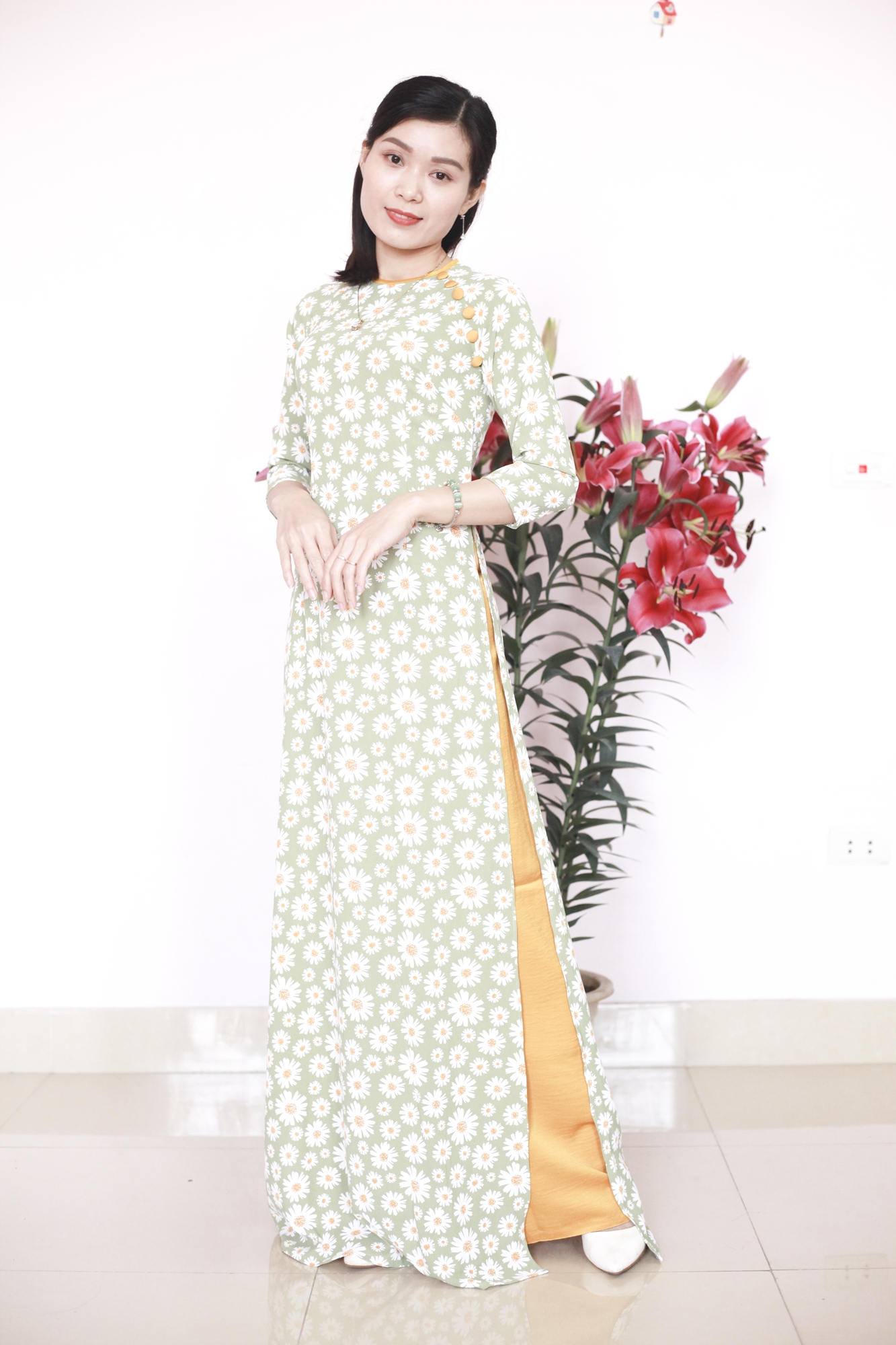 Bộ Áo Dài Nữ Hoa Nhí Chất liệu vải Lụa Hàn Châu, Kiểu dáng Thanh lịch, Hình in 3D sắc nét