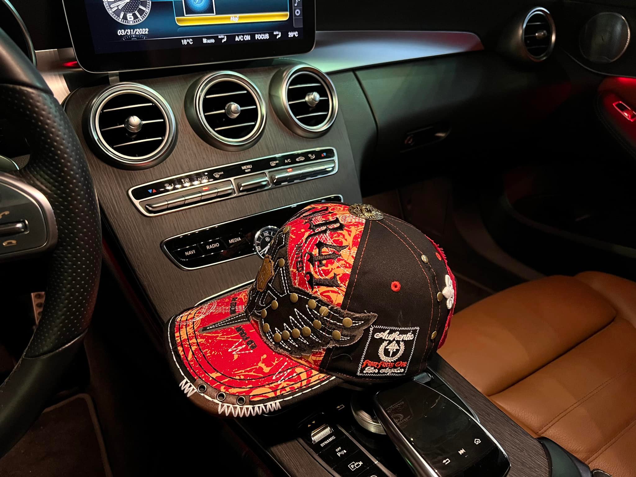 Mũ lưỡi trai - Nón four 41 cực đẹp