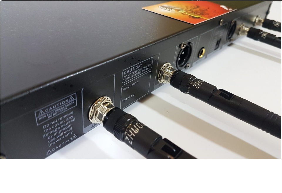 MICRO SENNHEISER SKM9000 4 RÂU ĐẲNG CẤP CHUYÊN NGHIỆP - Muốn Có Dàn Âm Thanh