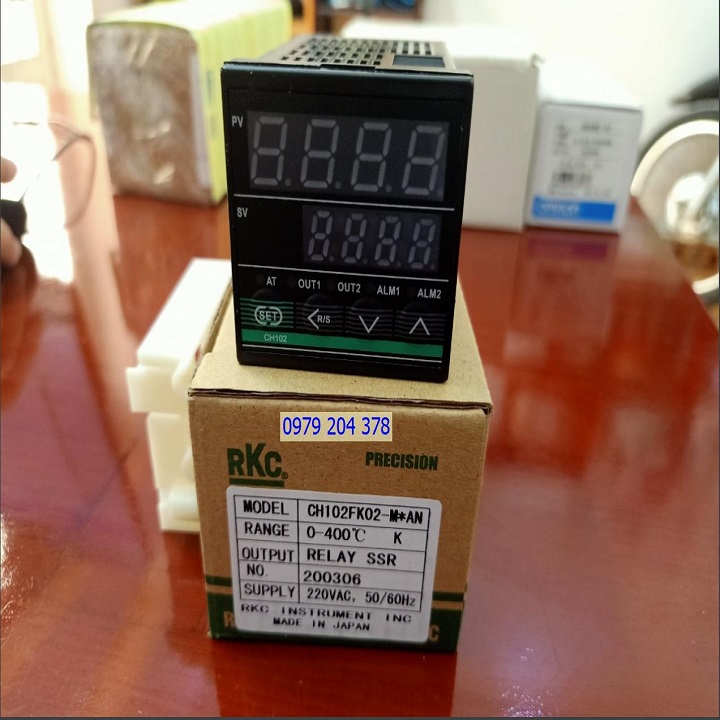 Đồng hồ nhiệt RKC CH102